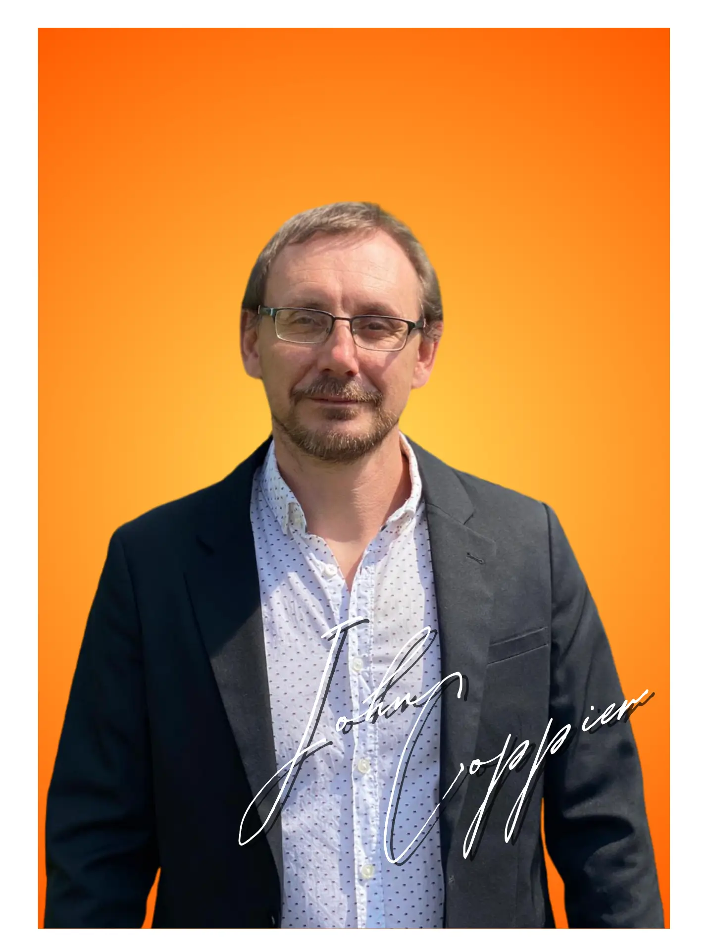 Portrait of John , SEO expert and founder of VisiVance, wearing a suit against an orange background